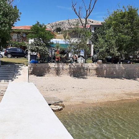 Hotel Camp Pere à Pag Town Extérieur photo